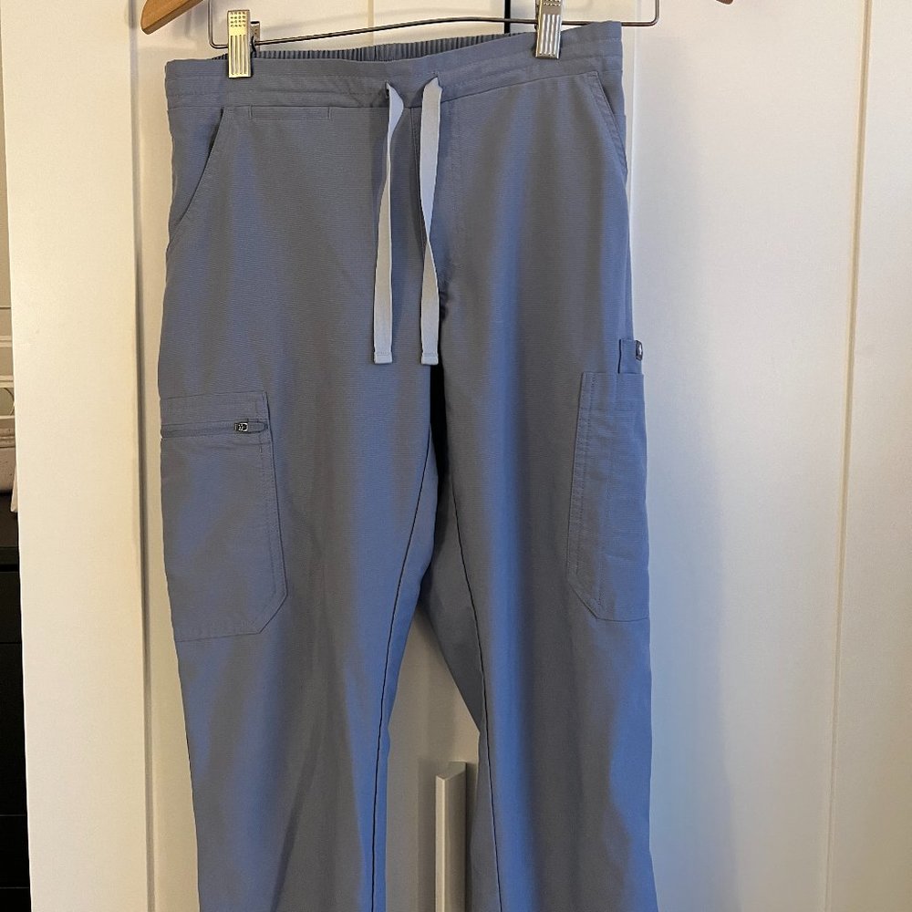 Figs scrub pants in XS